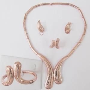 High Quality Alloy Line Shape Rose Golden Fashion Jewelry Set (M1A06095NEBR7W)