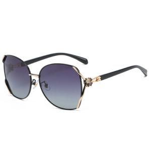 Eco Friendly OEM Metal Fashion Women&prime;s Polarized Sunglass