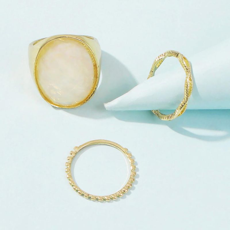 Best-Selling New Ring Female Personality Simple Resin Joint Ring French Light Luxury Design Ring