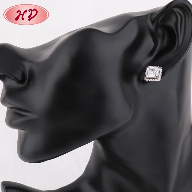 Factory Supply Fashion Imitation Stud Earrings for Women