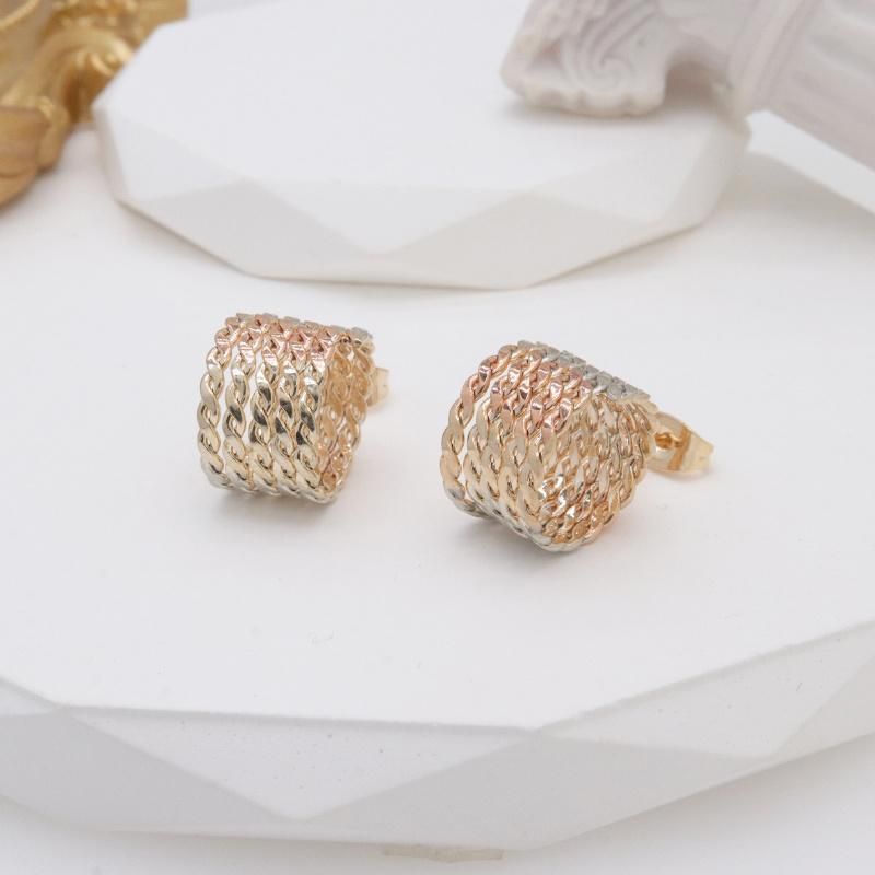 Wholesale Ladies Glamour Tricolor Fashion Stud Earrings