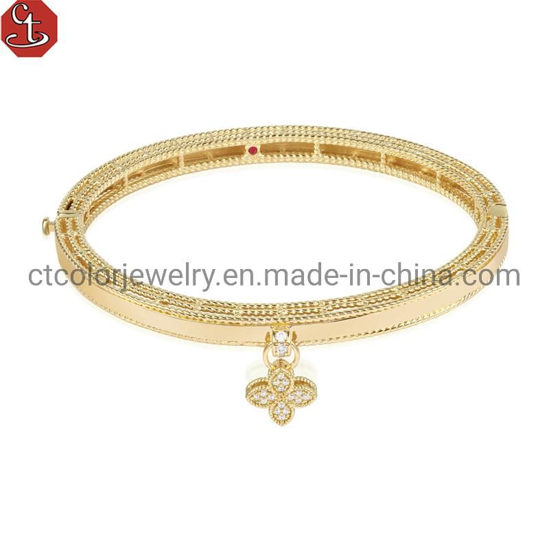 Wholesale 925 silver Brass fashion jewelry Love style bracelet handing flower clover accessory 14k &18K gold plated Bangle