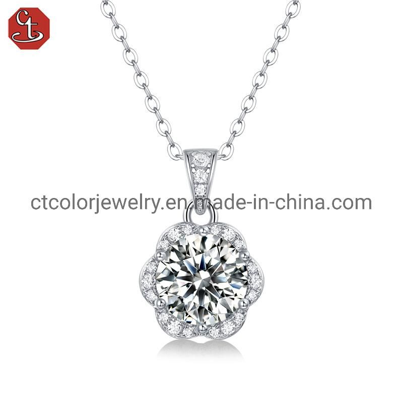 Luxury Women′ Jewelry 2 carat Moissanite Wedding 925 Sterling Silver Necklace Gift