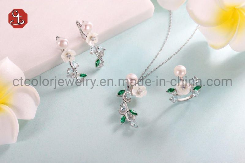Fashion jewelry Mother of Pearl Shell Enamel Cubic Zirconia Earrings Female jewelry