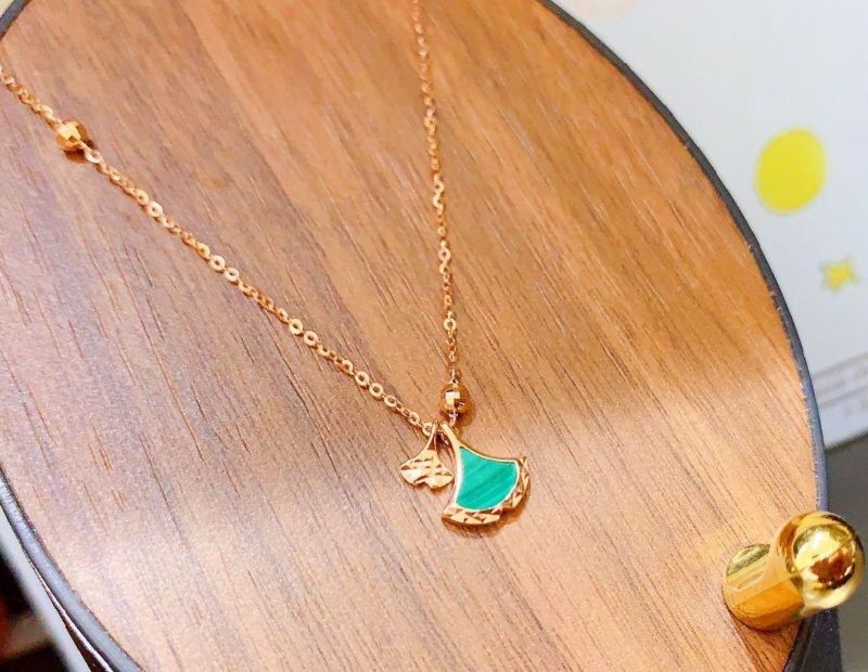 18K Gold Almond Leaf Necklace Luxury Designer Women Ring Necklace