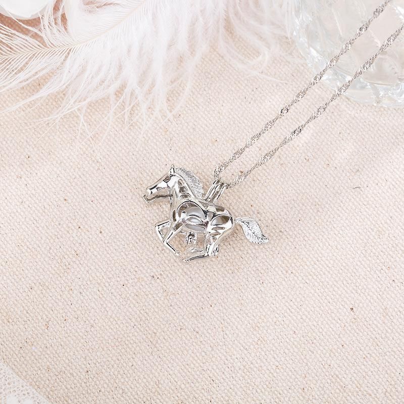 Fashion Luminous Beads Hollow Horse Pendant Necklace Halloween Ornaments