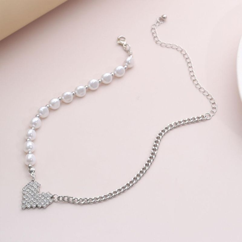 2020 New Fashion Personalized Pearl Necklace with Ins Style Crystals
