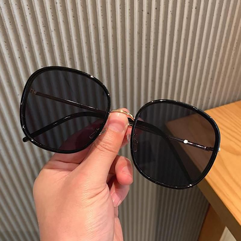 Glasses European and American Trend Sunglasses Net Red Rice White Main Color Metal Glasses Personality Street Shooting Big Frame Ladies Sunglasses