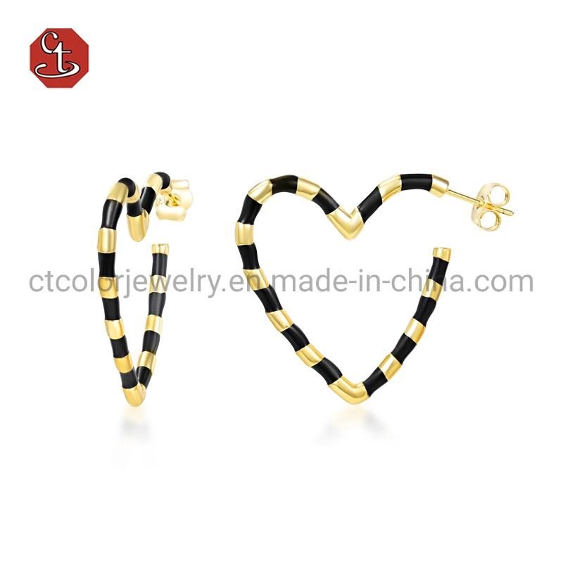 Fashion Jewelry 925 Sterling Silver Gold Heart Stud Earring with Black Enamel