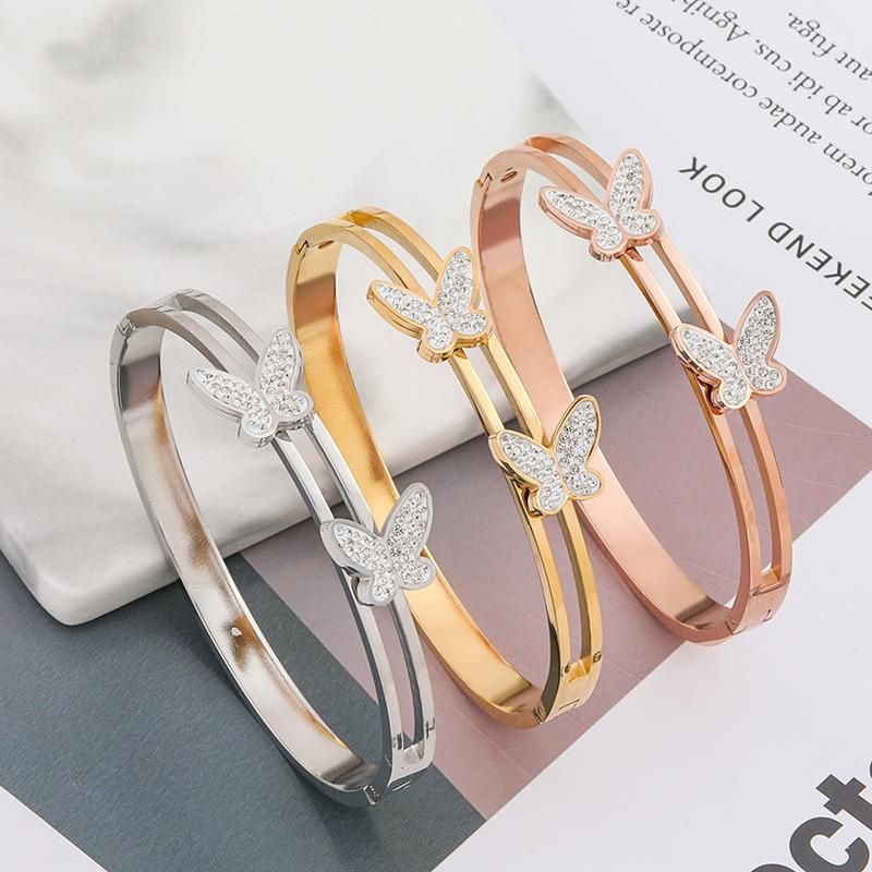 Manufacturer Customized Fashion Jewelry Waterproof 2022 Charm Designer Bangle Stainless Steel Bangle Shiny Glossy Jewelry