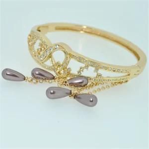 Newest 18k Gold Plated Fashion Jewelry for Bangle (B140003)