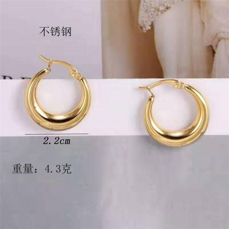 Simple Fashion Hollow Stainless Steel Jewelry Earring