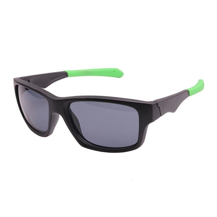 2019 Rubber Temple Tip Smoke Lens Sports Sunglasses