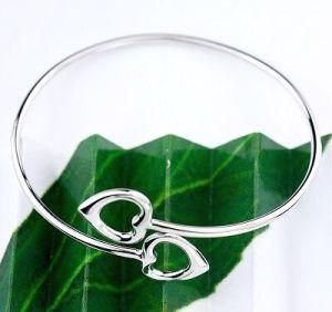 Sterling Silver Heart Shape Bangle (B0234)