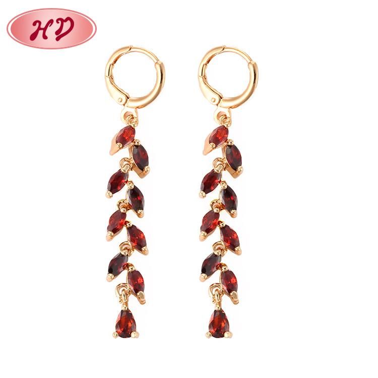 Guangzhou Wholesale Price of 18K Gold Plated Fancy Drop Earring for Women