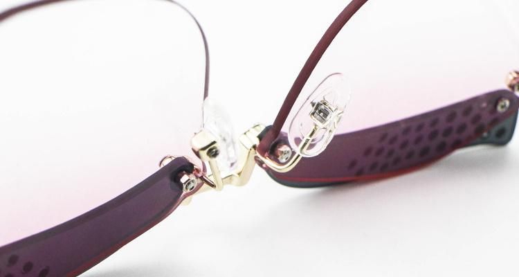 Eyebrow Stock Diamond-Encrusted Sunglasses for Women