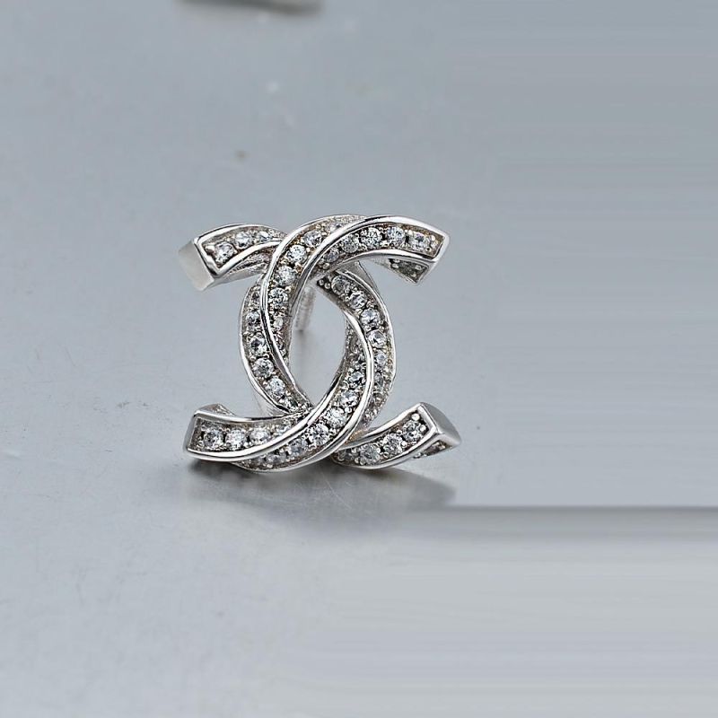 Inlaid Zircon Hip Hop C Temperament Male Stud Earrings Jewelry