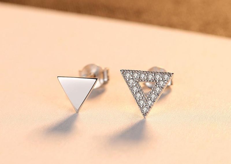 Fashion Jewelry Inverted Triangle Earring Stud with Rhinestone