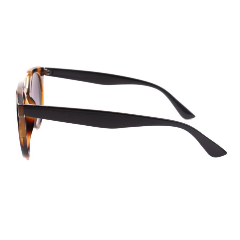 2018 Designer Directly Rectangle Sunglasses with Metal