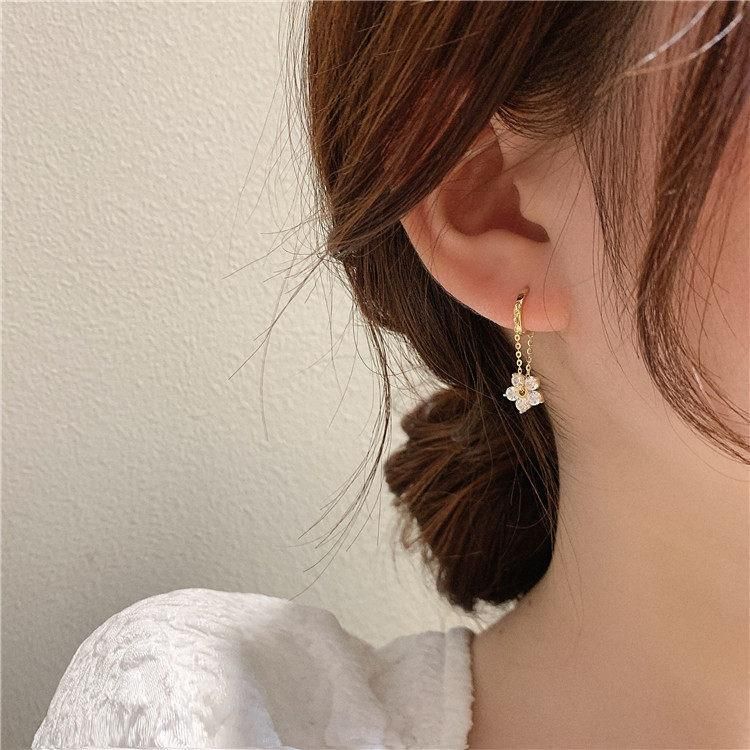 Fashion Jewelry Gold Plated Cubic Zirconia Flower Women Tassel Earrings