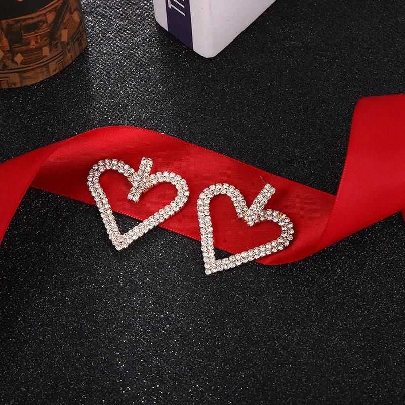 Wholesale Sparkling Heart Shape Crystal Rhinestone Drop Earrings