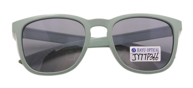 New Fashion Classic Tr90 Lifestyle Men and Women Plastic Sunglasses