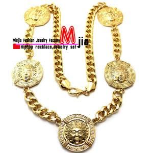 Zinc Alloy Fashion Jewelry Hip Hop Five of Medusa Pendant Necklace (XC249)