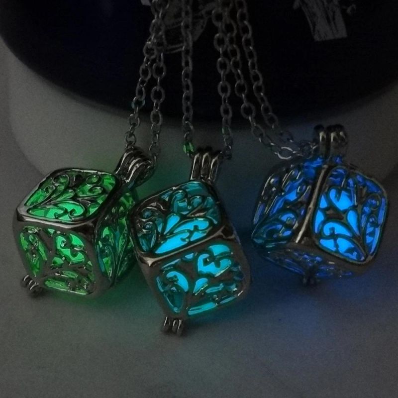 Hollow Luminous Cube Fluorescent Rubik′s Cube Pendant Necklace Clavicle Chain