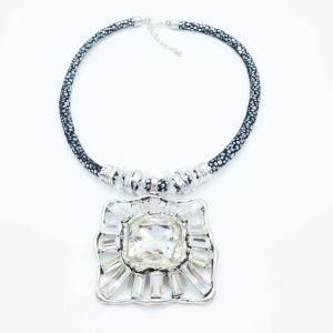 Fashion Leather Crystal Necklace Jewelry