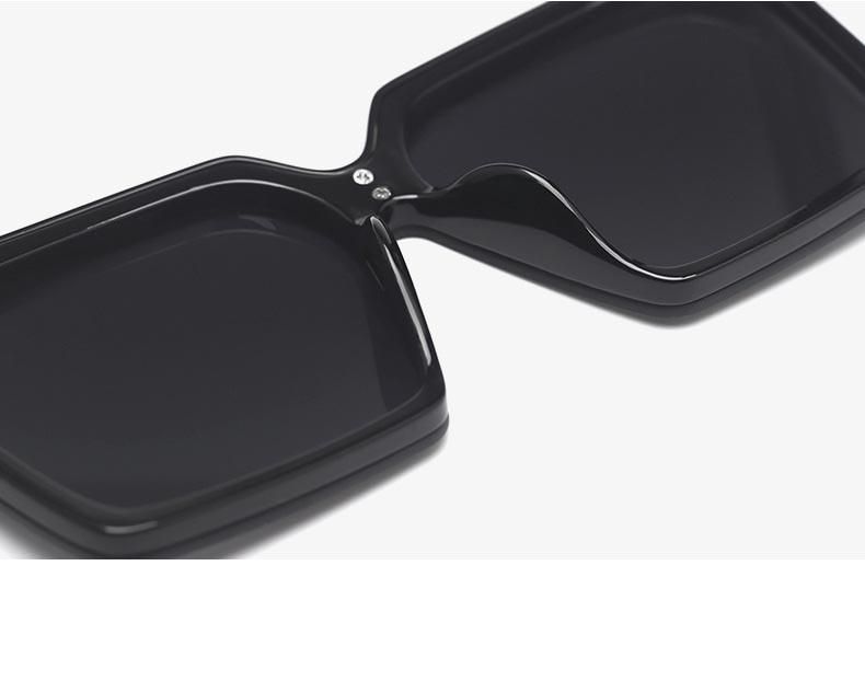 China Wholesale Designer Flat Top Square PC Frame Sunglasses Women