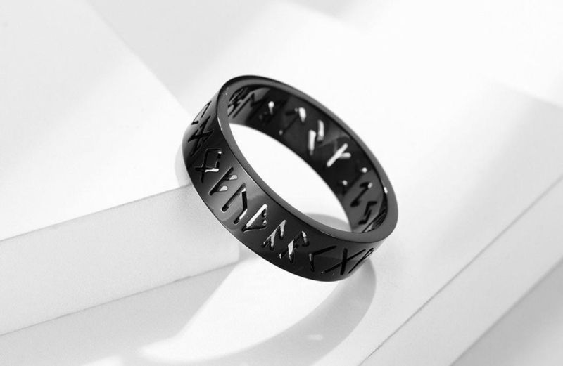 Nordic Viking Text Hollow Titanium Stainless Steel Ring Rune Rune Men and Women Propose Marriage Simple Hand Jewelry SSR2536g