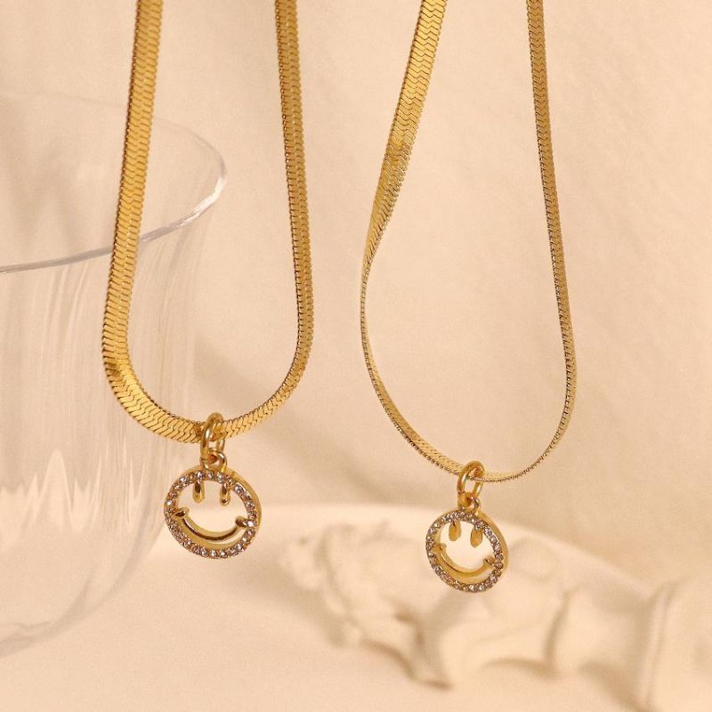 Elegant Female Diamond Necklace Jewelry Constellation CZ Stone Gold Logo Pendant Necklace