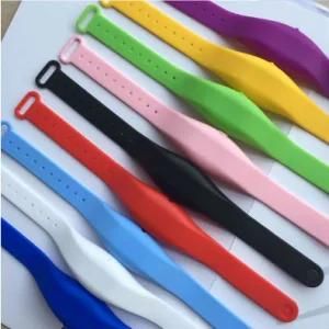 Silicone Hand Wristband Hand Sanitizer Bracelet Silicone Dispenser Sanitizer Band