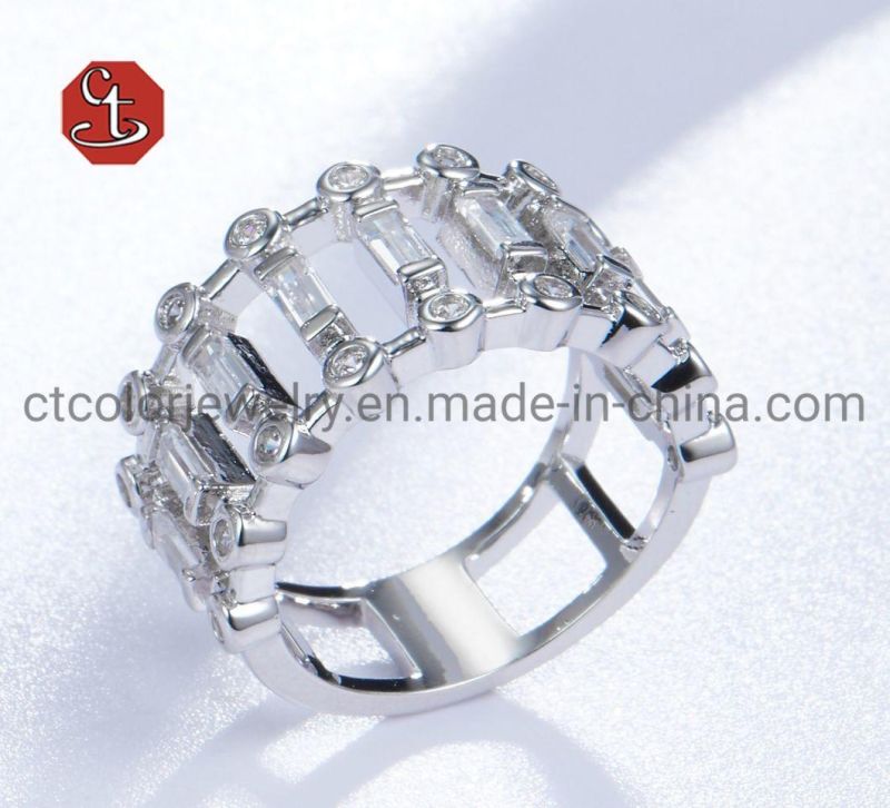 Fashion Charm AAA Baguette Cubic Zircon Wedding Rings for Women T Shape Stone Party Jewelry