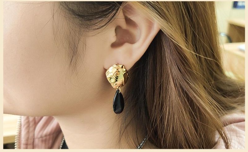 Exquisite Polishing Effect Black Agate Design Earrings
