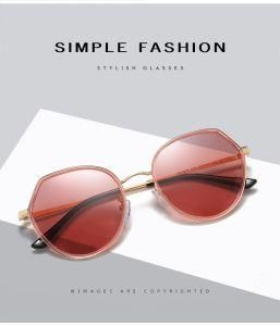 Trendy Colorful Polarized Shades Folding Sunglasses with Design Brand
