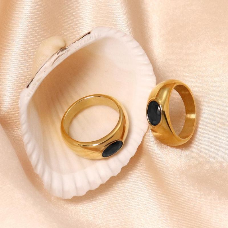 Jeweler′s Brown Round Black Stone Stylized Stainless Steel Gold Plated Ring Gold Plated Gem Ring