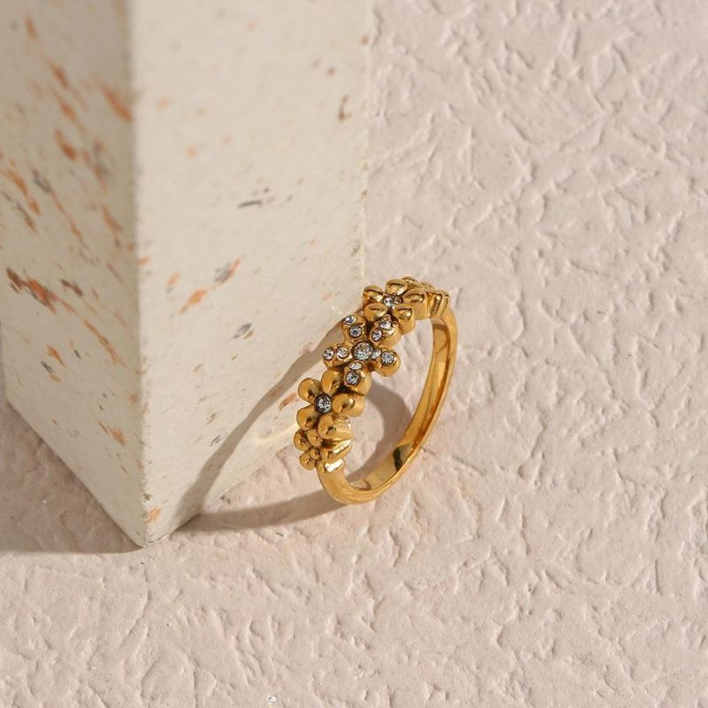 Factory Customized Fashion Cheap Jewelry Stainless Steel 18K Gold-Plated Zircon Jewelry Waterproof Women′s Ring