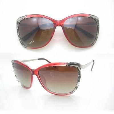 Classic Fashion Red Plastic Frame Polarized Sunglasses