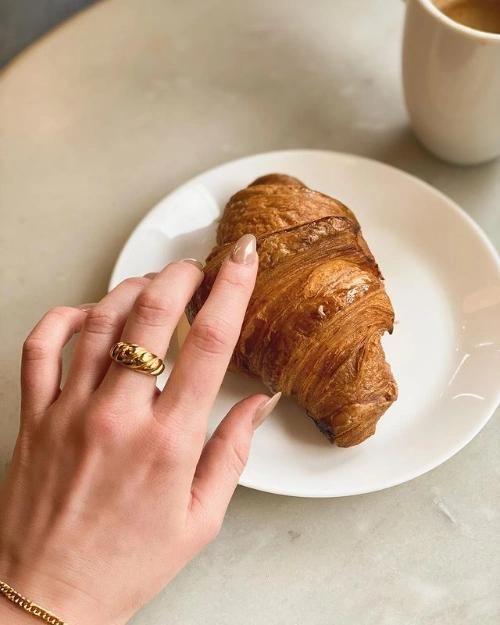 Fashion Gift Stainless Steeel 18K Gold Plated Jewelry Croissant Braided Twisted Signet Chunky Dome Ring for Lady