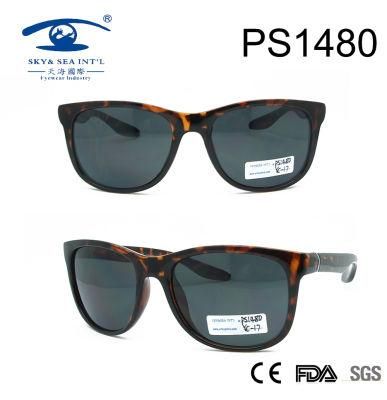 Classic Style Unisex Smoke Lens PC Sunglasses (PS1480)