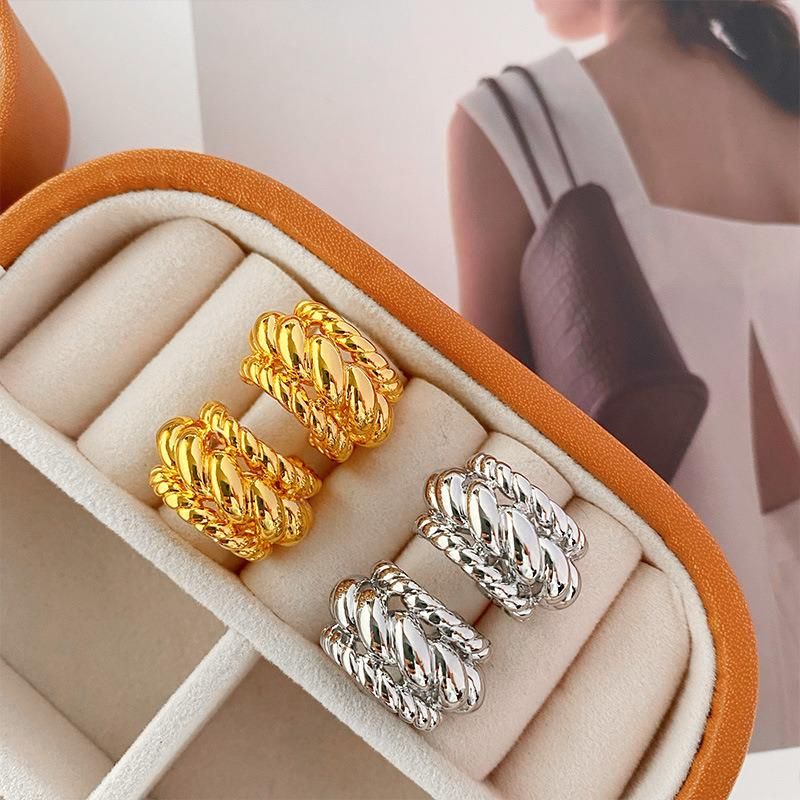 Manufacturer Custom Brass Braid Pattern C Stud Hoop Earrings in 18K Gold Twisted Double Sides Hoop Bijoux