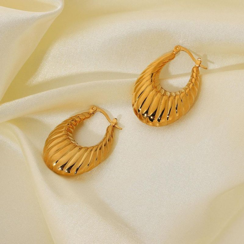 Popular Ins Web Celebrity New Earring Earrings Stainless Steel Hollow Croissant Earrings Women