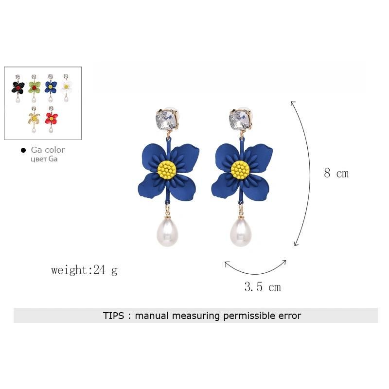 Female Autumn White Floral Diamond Imitation Pearl Resin Earring with Flower