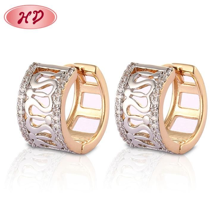 18K 14K Gold Plated Imitation Fashion Costume Jewelry with CZ Pearl Huggie Hoop Earring for Women