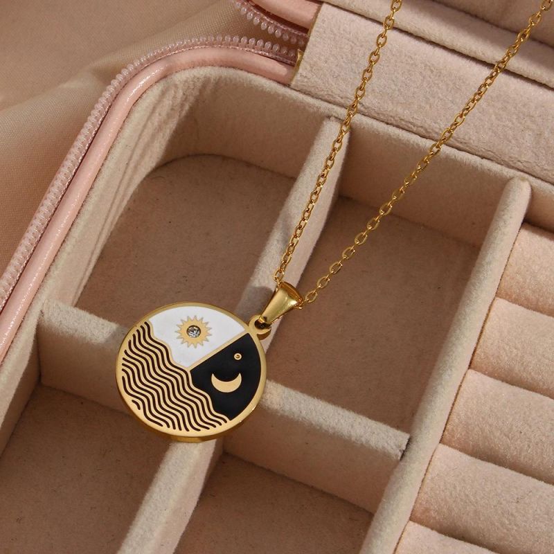 Factory Customized Fashion Jewelry, Light Luxury and Versatile Pendant Jewelry, Stainless Steel Plated 18K Gold Yin Yang Wave Round Brand Necklace