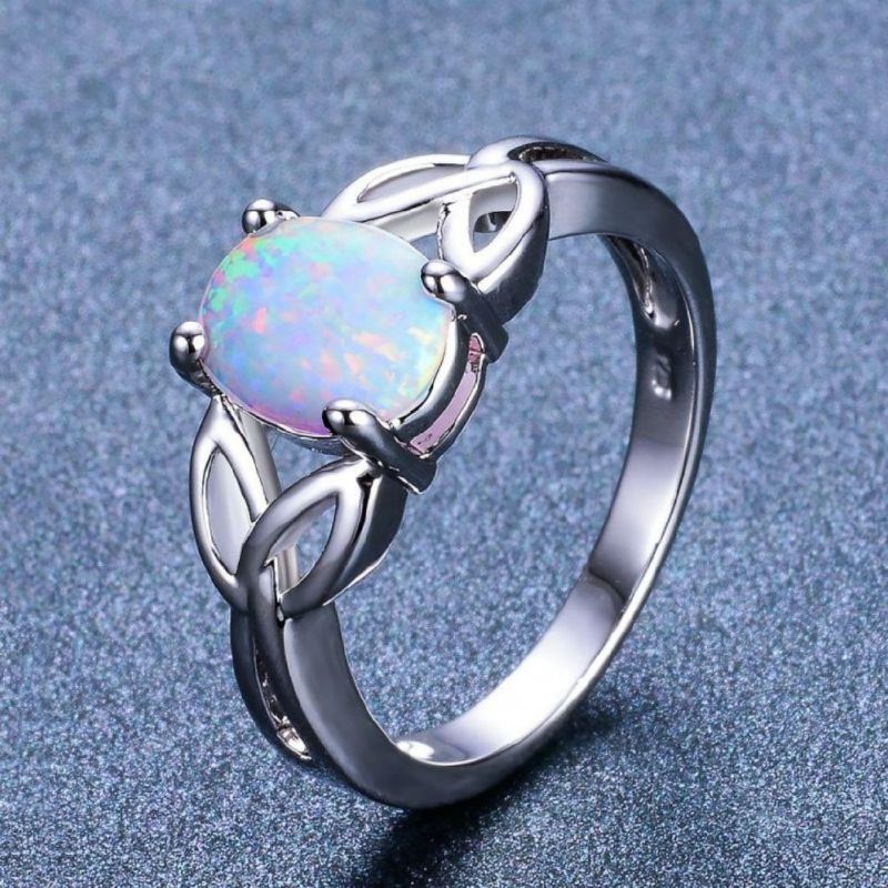 Classic Female White Oval Opal Jewelry Trendy 925 Sterling Silver Wedding Rings for Women Charm Bridal Hollow Engagement Ring