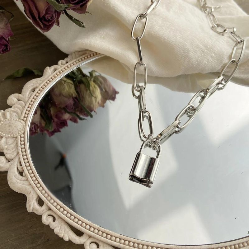2022 Personality Fashion Cold Wind Thick Chain Lock Necklace Punk Exaggerated Tide Clavicle Necklace