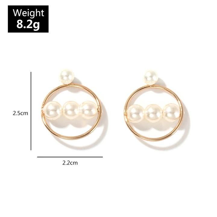 Fashion Women′s Pearl Earrings Round Alloy Gold Geometry Pearl Jewelry Stud Earrings