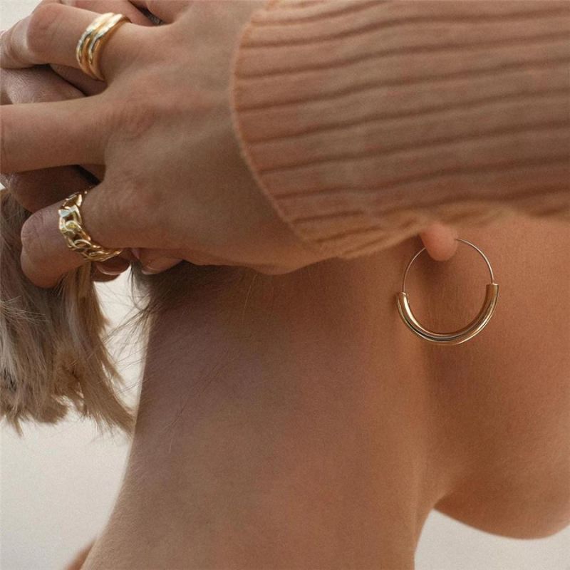 Manufacturer Custom New Fashion 18K Gold Plated Baroque Pearl Jewelry Hoop Earrings Smooth Tube Ears for Women